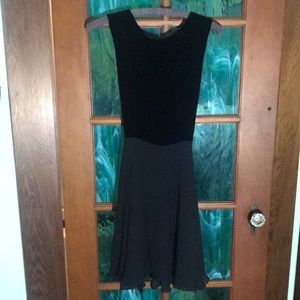 Elizabeth Wayman half velvet dress